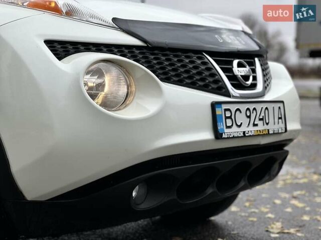 Белый Ниссан Жук, объемом двигателя 1.6 л и пробегом 255 тыс. км за 8999 $, фото 23 на Automoto.ua