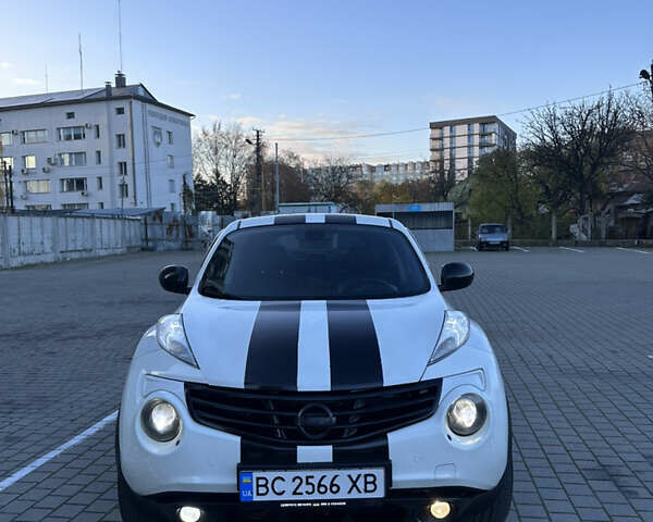 Білий Ніссан Жук, об'ємом двигуна 1.62 л та пробігом 226 тис. км за 10800 $, фото 12 на Automoto.ua