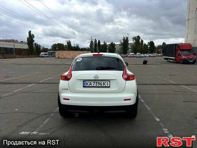 Белый Ниссан Жук, объемом двигателя 1.6 л и пробегом 134 тыс. км за 10200 $, фото 2 на Automoto.ua