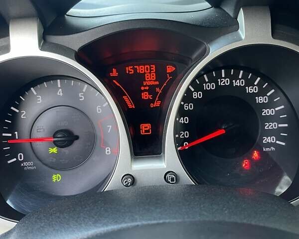 Белый Ниссан Жук, объемом двигателя 1.6 л и пробегом 157 тыс. км за 11700 $, фото 7 на Automoto.ua