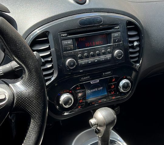 Білий Ніссан Жук, об'ємом двигуна 1.6 л та пробігом 158 тис. км за 9800 $, фото 6 на Automoto.ua