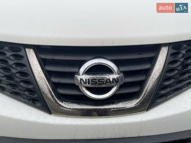 Белый Ниссан Жук, объемом двигателя 1.6 л и пробегом 93 тыс. км за 10399 $, фото 20 на Automoto.ua