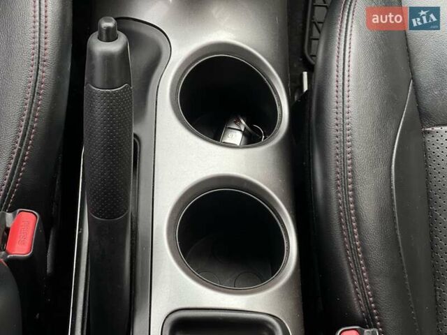 Белый Ниссан Жук, объемом двигателя 1.6 л и пробегом 255 тыс. км за 8999 $, фото 30 на Automoto.ua