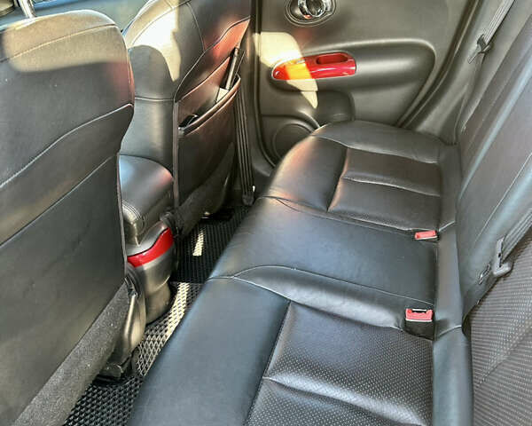 Белый Ниссан Жук, объемом двигателя 1.62 л и пробегом 127 тыс. км за 10500 $, фото 10 на Automoto.ua