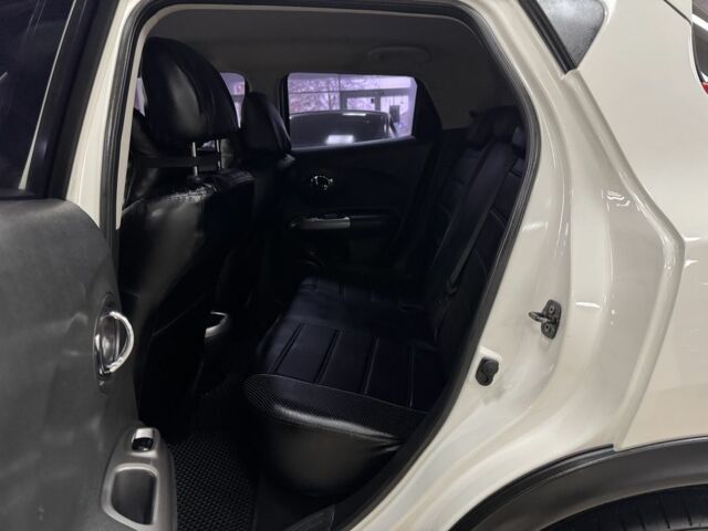 Белый Ниссан Жук, объемом двигателя 1.6 л и пробегом 141 тыс. км за 10900 $, фото 10 на Automoto.ua