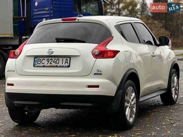 Белый Ниссан Жук, объемом двигателя 1.6 л и пробегом 255 тыс. км за 8999 $, фото 15 на Automoto.ua