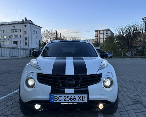 Білий Ніссан Жук, об'ємом двигуна 1.62 л та пробігом 226 тис. км за 10800 $, фото 13 на Automoto.ua