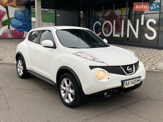 Белый Ниссан Жук, объемом двигателя 1.6 л и пробегом 85 тыс. км за 9800 $, фото 3 на Automoto.ua