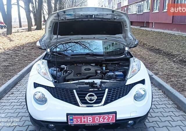 Белый Ниссан Жук, объемом двигателя 1.62 л и пробегом 145 тыс. км за 10400 $, фото 6 на Automoto.ua