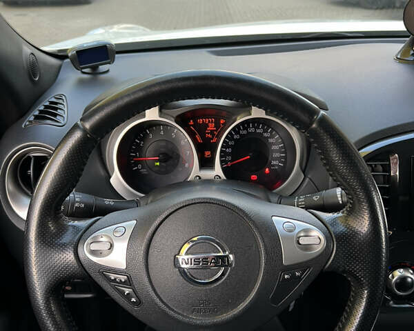 Ниссан Жук 2012 в Черновцах на Automoto.ua Белый Ниссан Жук, объемом двигателя 1.6 л и пробегом 137 тыс. км за 9200 $, фото 32 на Automoto.ua