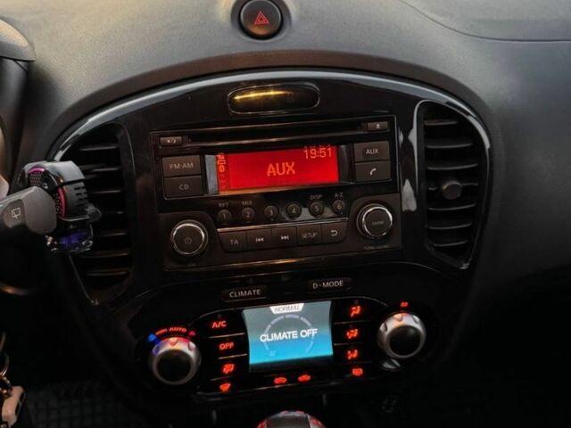 Белый Ниссан Жук, объемом двигателя 1.6 л и пробегом 132 тыс. км за 10200 $, фото 14 на Automoto.ua