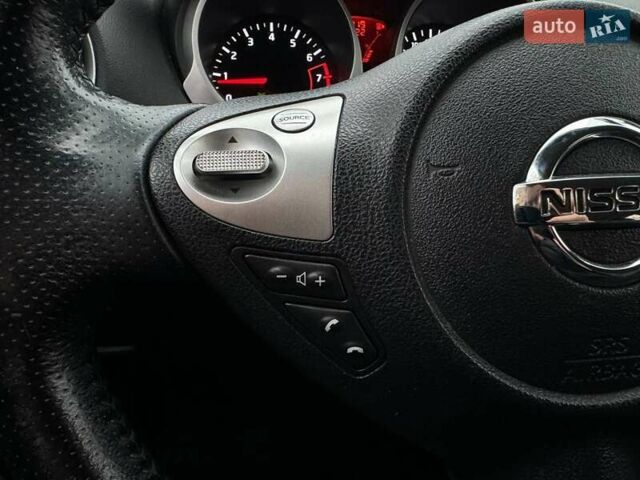 Белый Ниссан Жук, объемом двигателя 1.6 л и пробегом 175 тыс. км за 12490 $, фото 17 на Automoto.ua