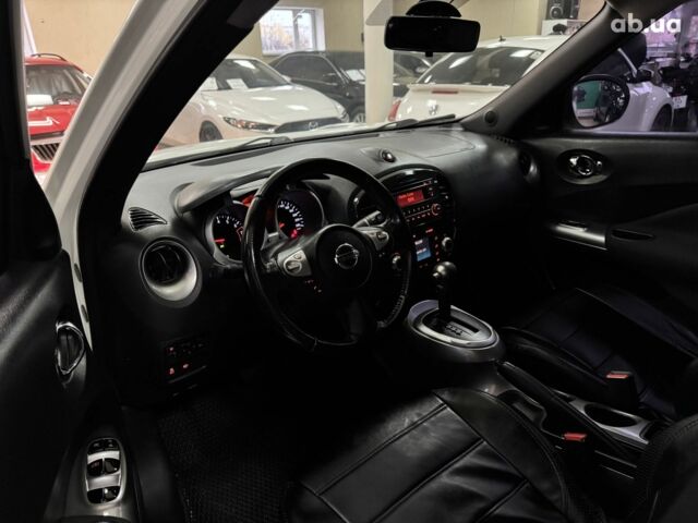 Белый Ниссан Жук, объемом двигателя 0 л и пробегом 141 тыс. км за 10900 $, фото 7 на Automoto.ua