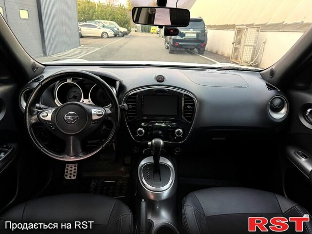 Ниссан Жук 2012 в Днепре (Днепропетровске) на Automoto.ua Белый Ниссан Жук, объемом двигателя 1.6 л и пробегом 94 тыс. км за 10500 $, фото 8 на Automoto.ua