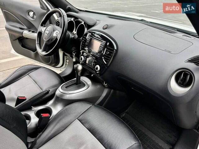 Белый Ниссан Жук, объемом двигателя 1.6 л и пробегом 115 тыс. км за 9900 $, фото 20 на Automoto.ua