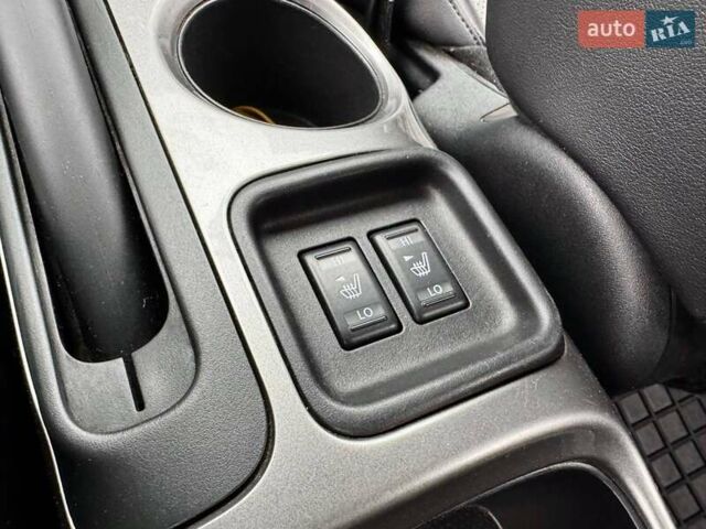 Белый Ниссан Жук, объемом двигателя 1.6 л и пробегом 115 тыс. км за 9900 $, фото 23 на Automoto.ua