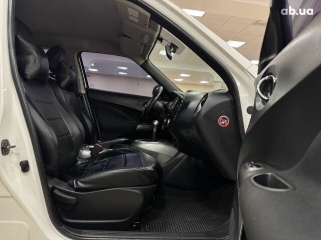 Белый Ниссан Жук, объемом двигателя 0 л и пробегом 141 тыс. км за 10900 $, фото 12 на Automoto.ua