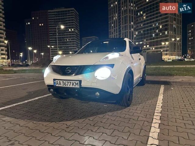 Білий Ніссан Жук, об'ємом двигуна 1.6 л та пробігом 105 тис. км за 10000 $, фото 1 на Automoto.ua