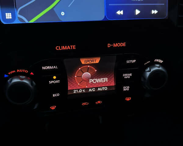 Белый Ниссан Жук, объемом двигателя 1.5 л и пробегом 195 тыс. км за 9500 $, фото 20 на Automoto.ua