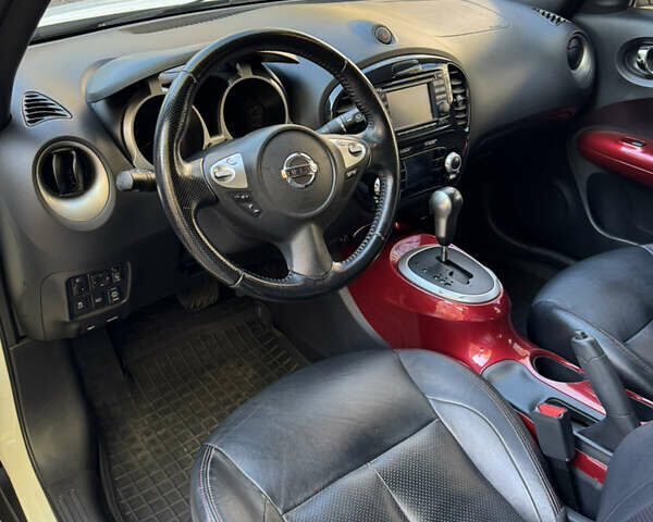 Белый Ниссан Жук, объемом двигателя 1.62 л и пробегом 126 тыс. км за 10999 $, фото 17 на Automoto.ua