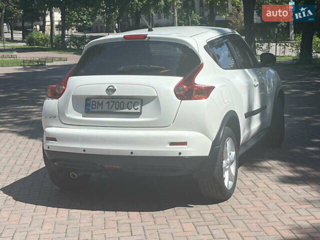 Білий Ніссан Жук, об'ємом двигуна 1.6 л та пробігом 55 тис. км за 10700 $, фото 5 на Automoto.ua