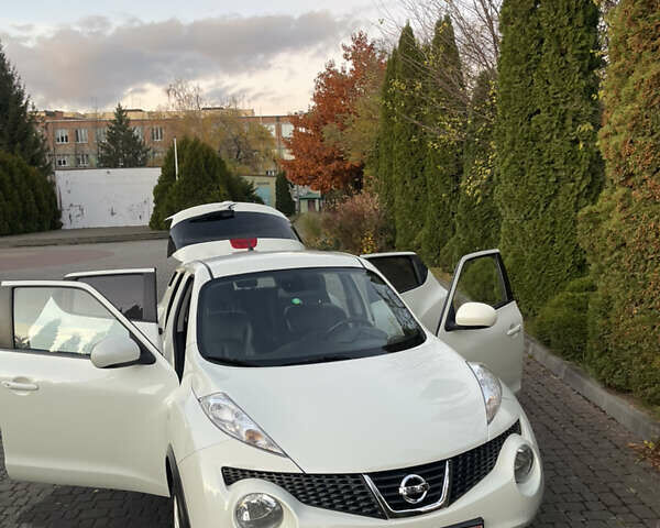 Білий Ніссан Жук, об'ємом двигуна 1.6 л та пробігом 155 тис. км за 10599 $, фото 12 на Automoto.ua