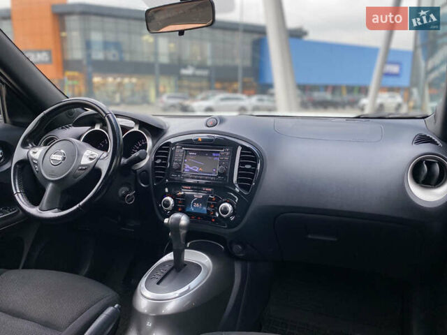 Белый Ниссан Жук, объемом двигателя 1.6 л и пробегом 85 тыс. км за 9800 $, фото 10 на Automoto.ua