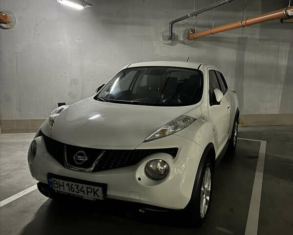 Белый Ниссан Жук, объемом двигателя 1.62 л и пробегом 126 тыс. км за 10999 $, фото 37 на Automoto.ua