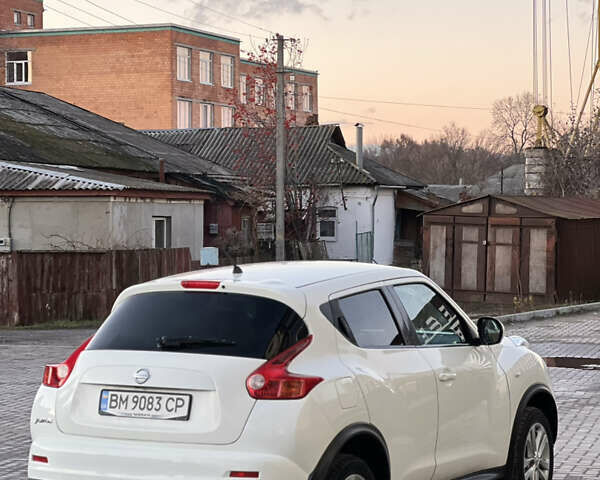 Белый Ниссан Жук, объемом двигателя 1.6 л и пробегом 77 тыс. км за 11500 $, фото 6 на Automoto.ua