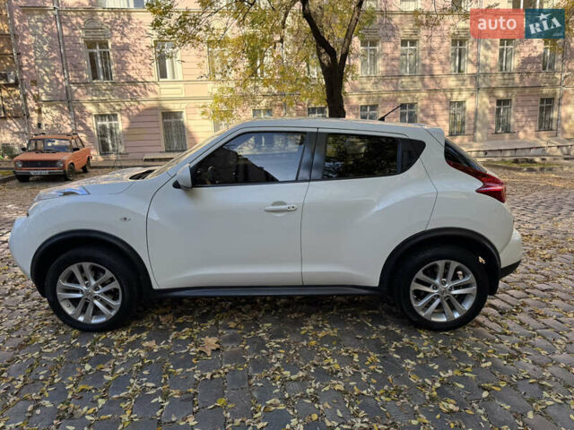 Белый Ниссан Жук, объемом двигателя 1.62 л и пробегом 126 тыс. км за 10999 $, фото 14 на Automoto.ua