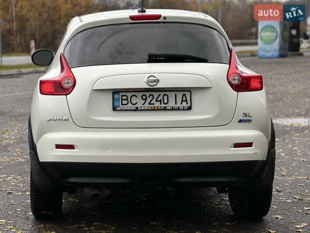 Белый Ниссан Жук, объемом двигателя 1.6 л и пробегом 255 тыс. км за 8999 $, фото 14 на Automoto.ua