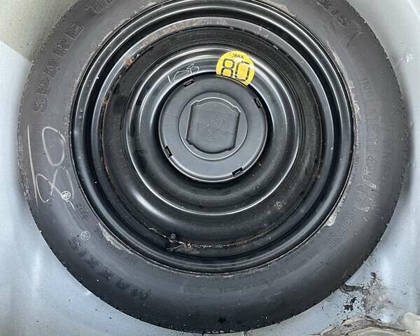 Белый Ниссан Жук, объемом двигателя 1.6 л и пробегом 157 тыс. км за 11700 $, фото 16 на Automoto.ua