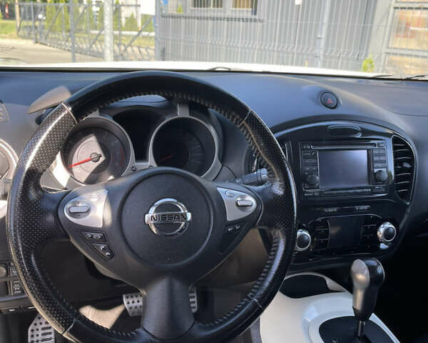Білий Ніссан Жук, об'ємом двигуна 0 л та пробігом 155 тис. км за 10899 $, фото 26 на Automoto.ua