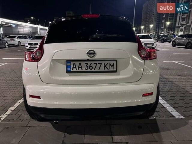 Білий Ніссан Жук, об'ємом двигуна 1.6 л та пробігом 105 тис. км за 10000 $, фото 7 на Automoto.ua