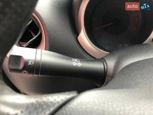 Белый Ниссан Жук, объемом двигателя 1.62 л и пробегом 336 тыс. км за 8490 $, фото 19 на Automoto.ua