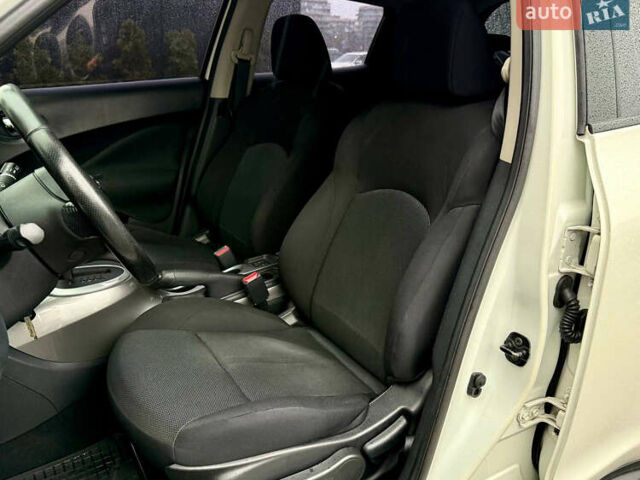 Белый Ниссан Жук, объемом двигателя 1.6 л и пробегом 175 тыс. км за 9500 $, фото 20 на Automoto.ua