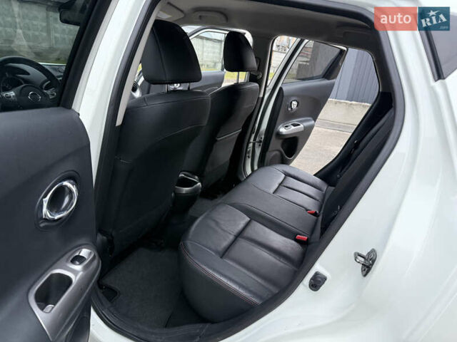 Белый Ниссан Жук, объемом двигателя 1.6 л и пробегом 64 тыс. км за 12700 $, фото 18 на Automoto.ua