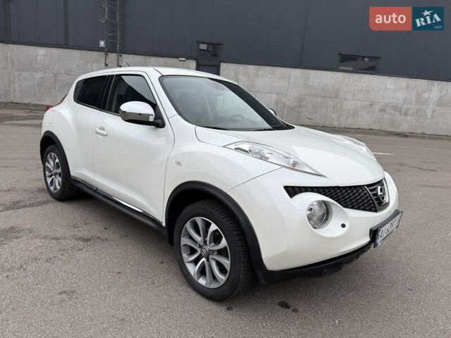 Белый Ниссан Жук, объемом двигателя 1.6 л и пробегом 64 тыс. км за 12700 $, фото 11 на Automoto.ua