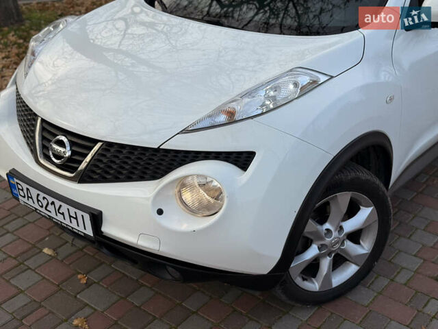 Білий Ніссан Жук, об'ємом двигуна 1.6 л та пробігом 95 тис. км за 10850 $, фото 2 на Automoto.ua