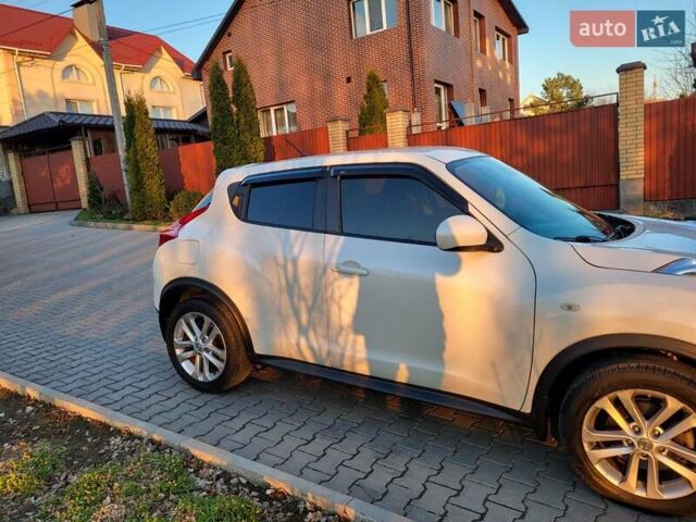 Белый Ниссан Жук, объемом двигателя 1.62 л и пробегом 188 тыс. км за 10500 $, фото 130 на Automoto.ua