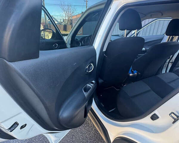 Білий Ніссан Жук, об'ємом двигуна 1.6 л та пробігом 149 тис. км за 9400 $, фото 7 на Automoto.ua