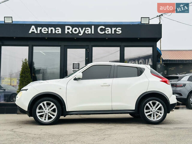 Белый Ниссан Жук, объемом двигателя 1.57 л и пробегом 106 тыс. км за 11500 $, фото 4 на Automoto.ua