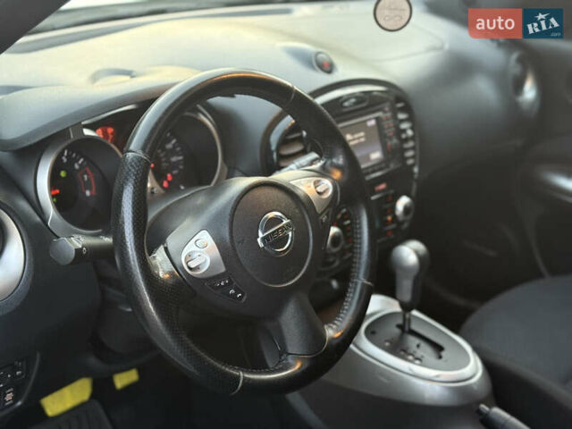 Белый Ниссан Жук, объемом двигателя 1.6 л и пробегом 137 тыс. км за 9600 $, фото 23 на Automoto.ua