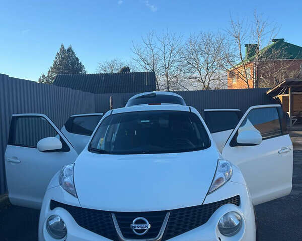 Білий Ніссан Жук, об'ємом двигуна 1.6 л та пробігом 149 тис. км за 9400 $, фото 2 на Automoto.ua