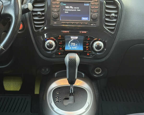 Белый Ниссан Жук, объемом двигателя 1.6 л и пробегом 137 тыс. км за 9600 $, фото 35 на Automoto.ua