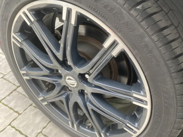 Белый Ниссан Жук, объемом двигателя 1.6 л и пробегом 150 тыс. км за 10900 $, фото 7 на Automoto.ua