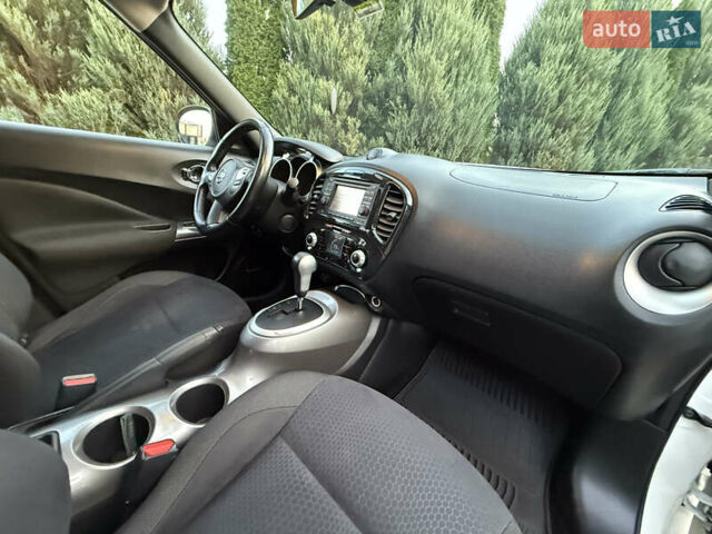 Белый Ниссан Жук, объемом двигателя 1.6 л и пробегом 137 тыс. км за 9600 $, фото 47 на Automoto.ua