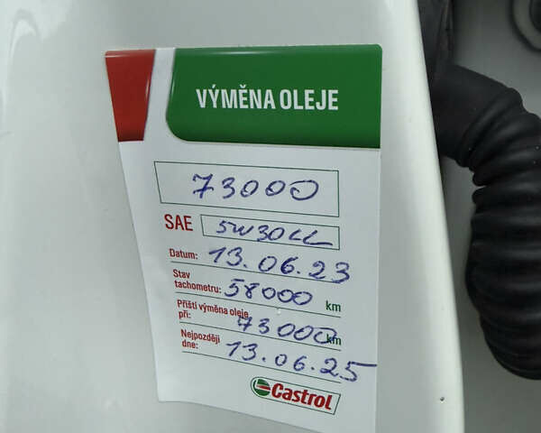 Белый Ниссан Жук, объемом двигателя 1.6 л и пробегом 64 тыс. км за 12700 $, фото 33 на Automoto.ua