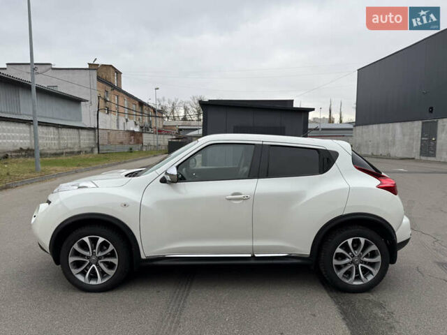 Белый Ниссан Жук, объемом двигателя 1.6 л и пробегом 64 тыс. км за 12700 $, фото 3 на Automoto.ua