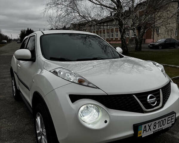 Белый Ниссан Жук, объемом двигателя 1.6 л и пробегом 92 тыс. км за 12999 $, фото 17 на Automoto.ua